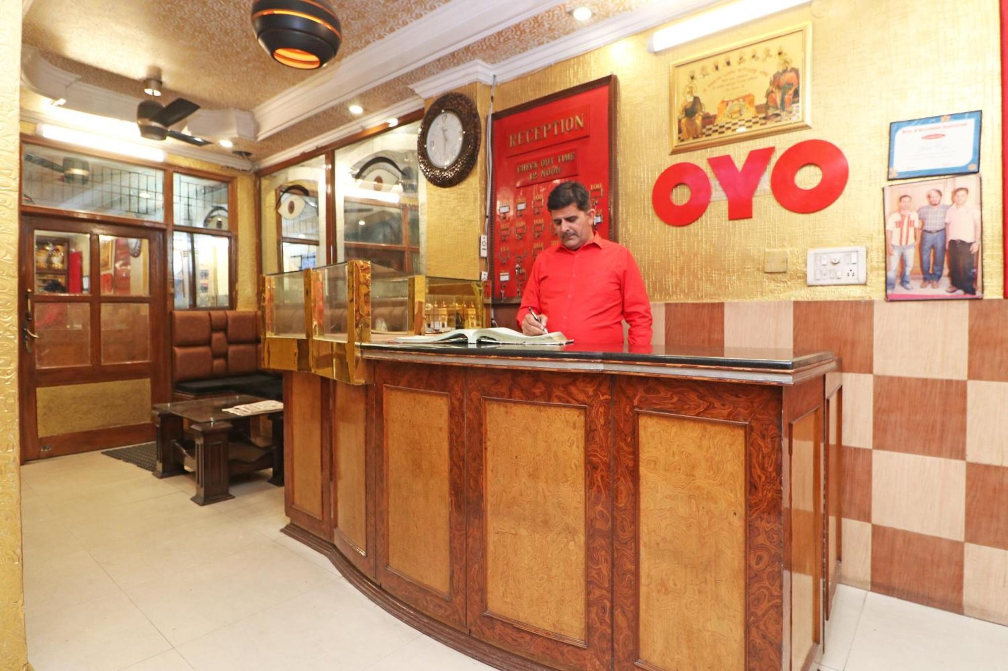 Oyo 29304 Hotel Pooja Yamunānagar Kültér fotó